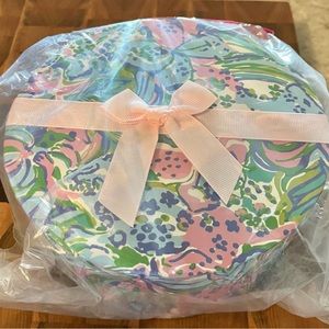 Lilly Pulitzer filled relax in print multi feline accessories box BRAND NEW NIP